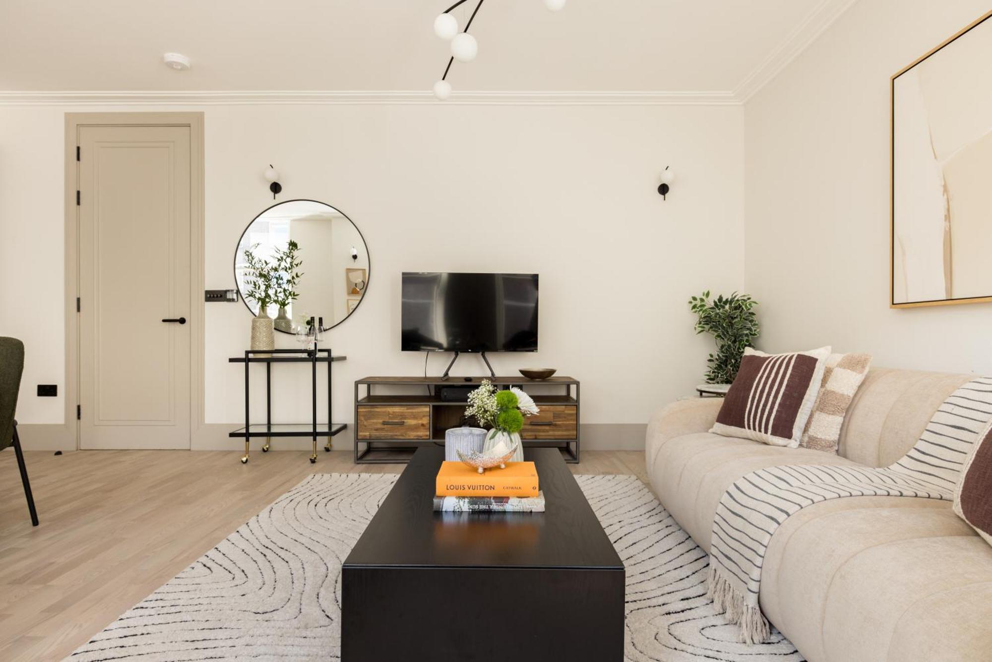 The Brunswick Square Retreat - Glamorous 1bdr Flat London
